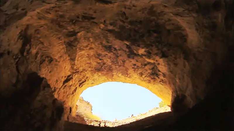 Carlsbad Caverns Closed