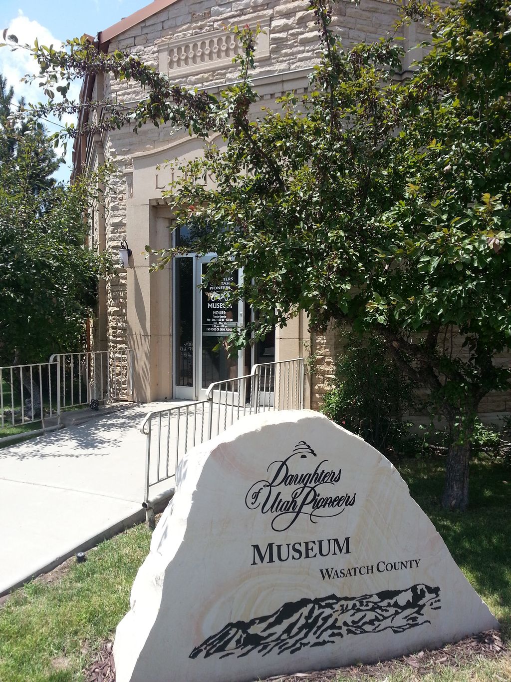 Daughters of the Utah Pioneers Museum