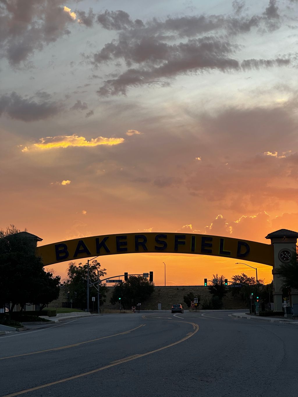 The Bakersfield Sign