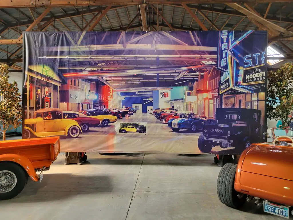 The Graffiti USA Classic Car Museum