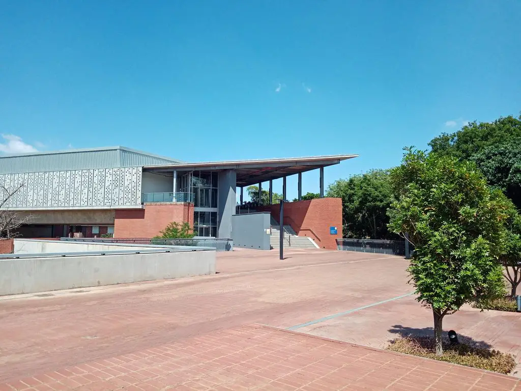 The Javett Art Centre at the University of Pretoria (Javett-UP)