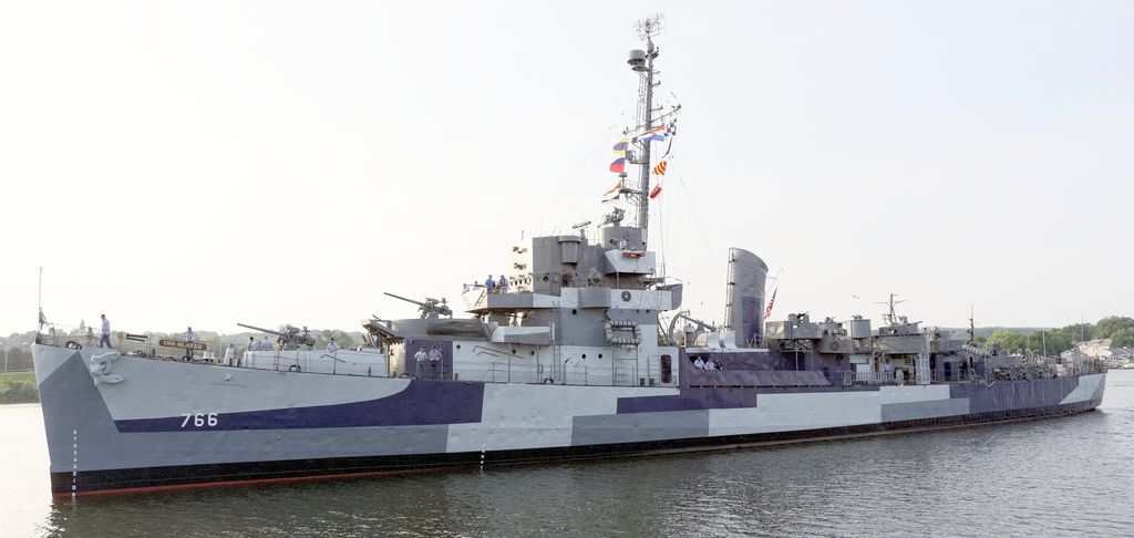 USS SLATER - Destroyer Escort Historical Museum