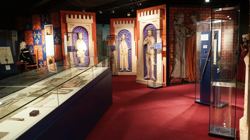 Waterford Treasures: Medieval Museum (Treasures of Medieval Waterford)