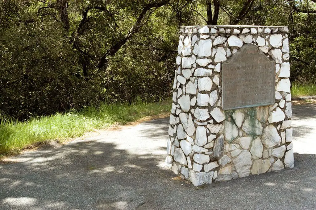 California Historical Landmark 138: Mark Twain Cabin