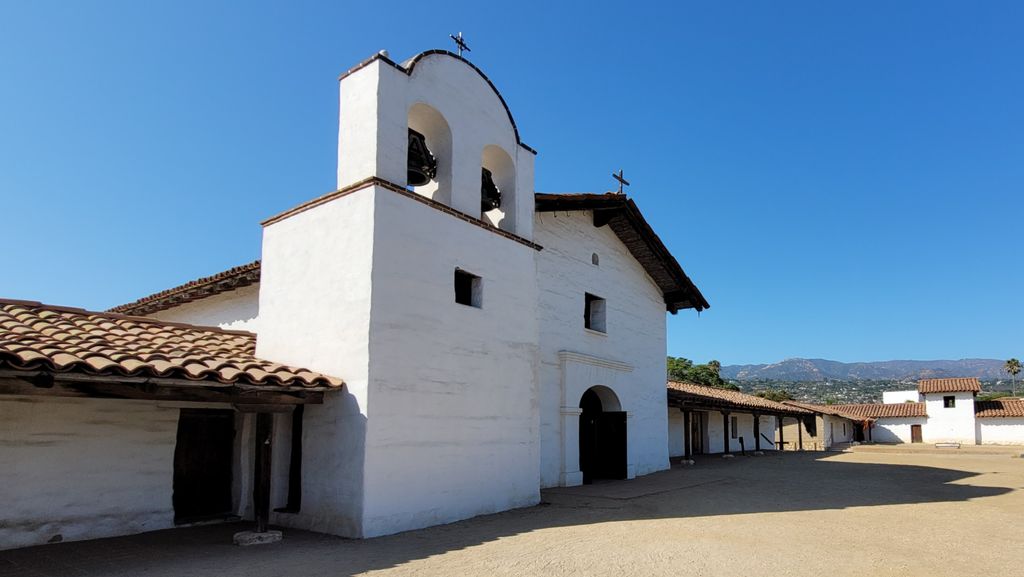 El Presidio de Santa Bárbara State Historic Park