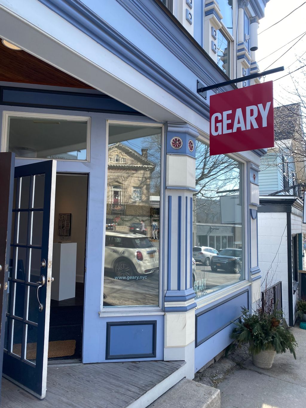 Geary Contemporary