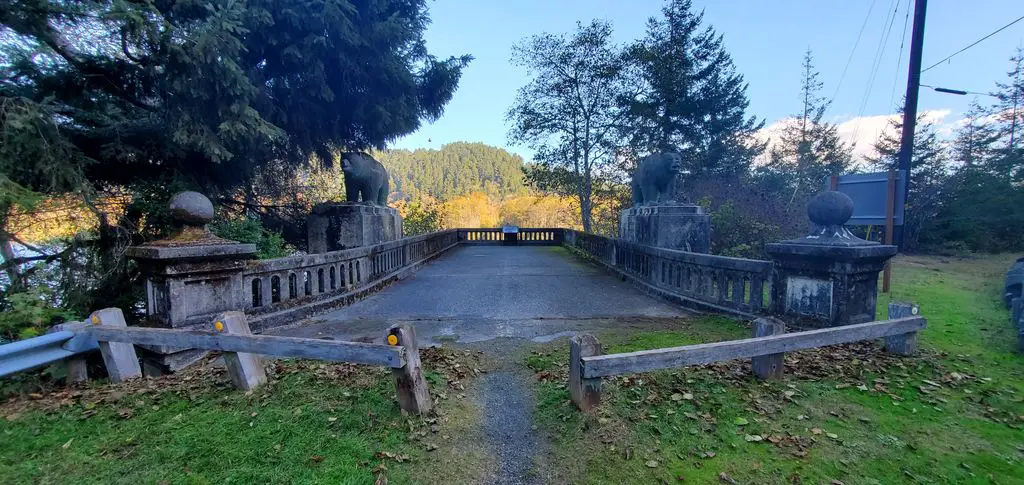 Old Douglas Memorial Bridge Site