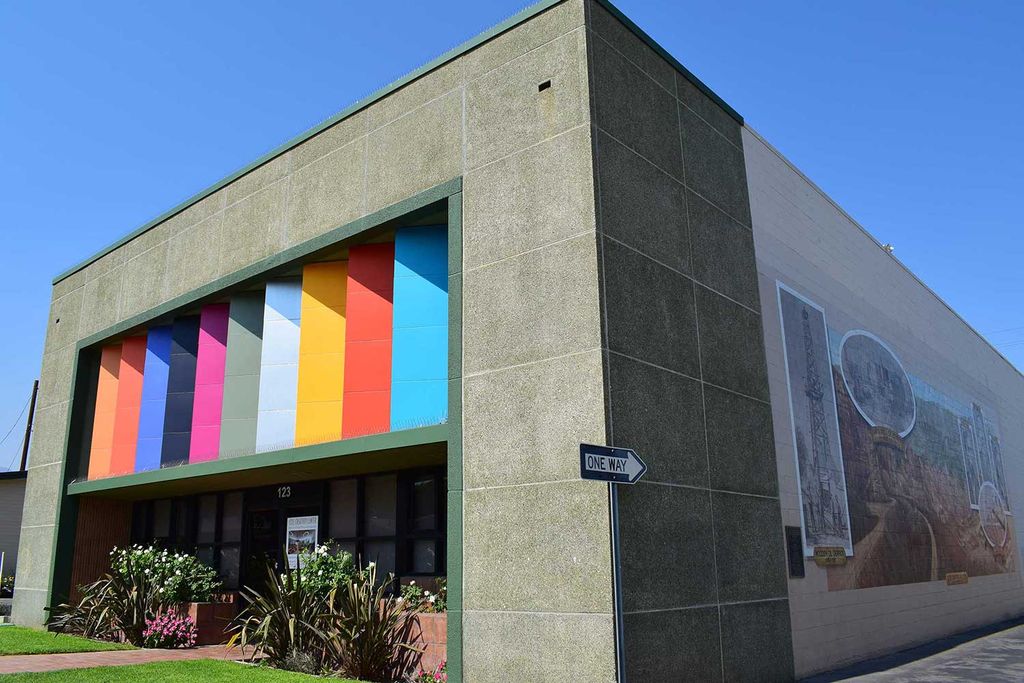 Santa Paula Art Museum's Cole Creativity Center