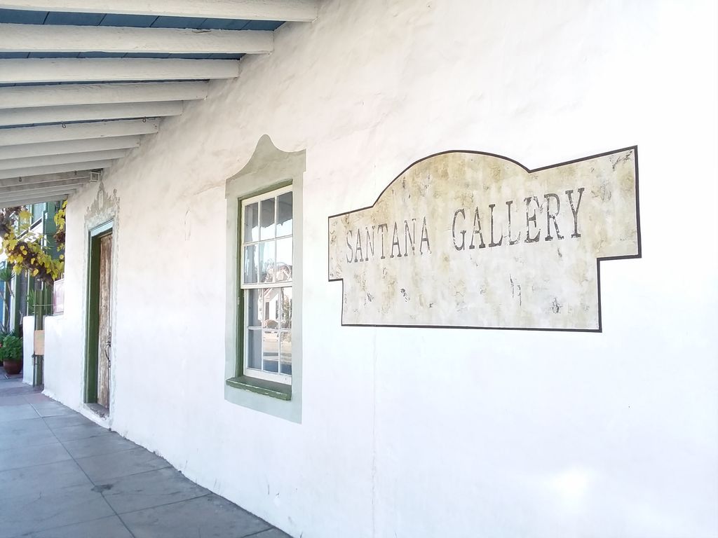 Santana Gallery