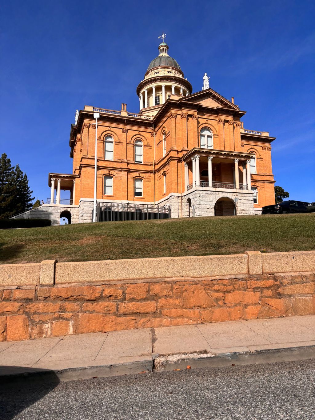 Auburn-Historic-Courthouse