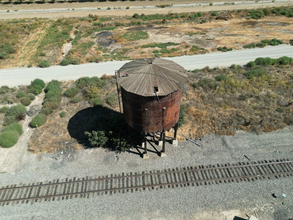Historic-1880s-Rail-Road-Water-Tower