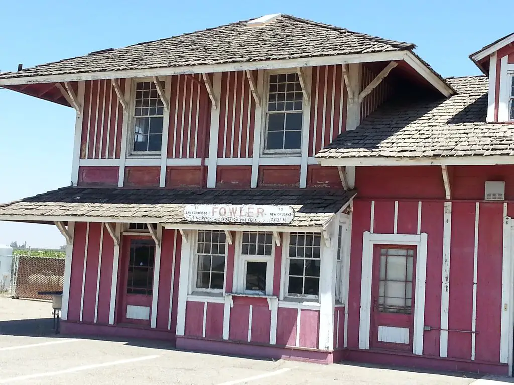 Historic-Fowler-Southern-Pacific-Depot