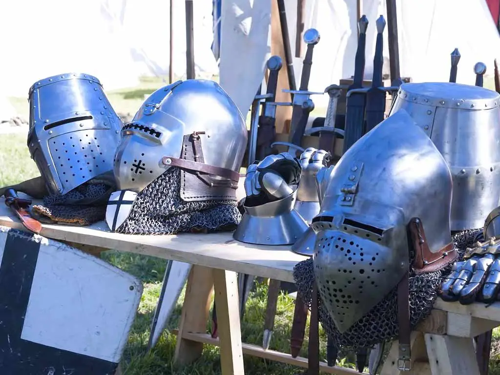 For What Purpose Plate Armor Was Used?
