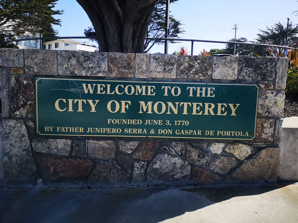 Welcome-to-the-city-of-Monterey